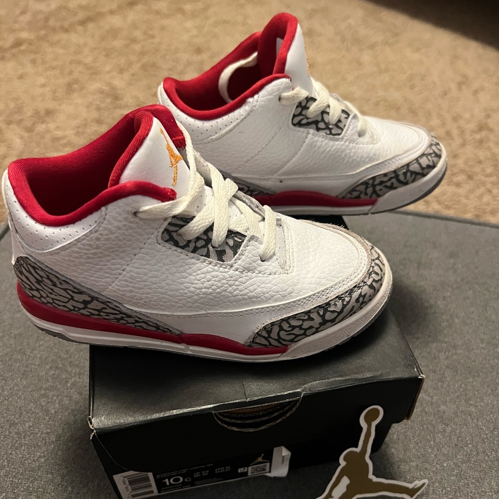 Jordan Retro 3 little boys size 10